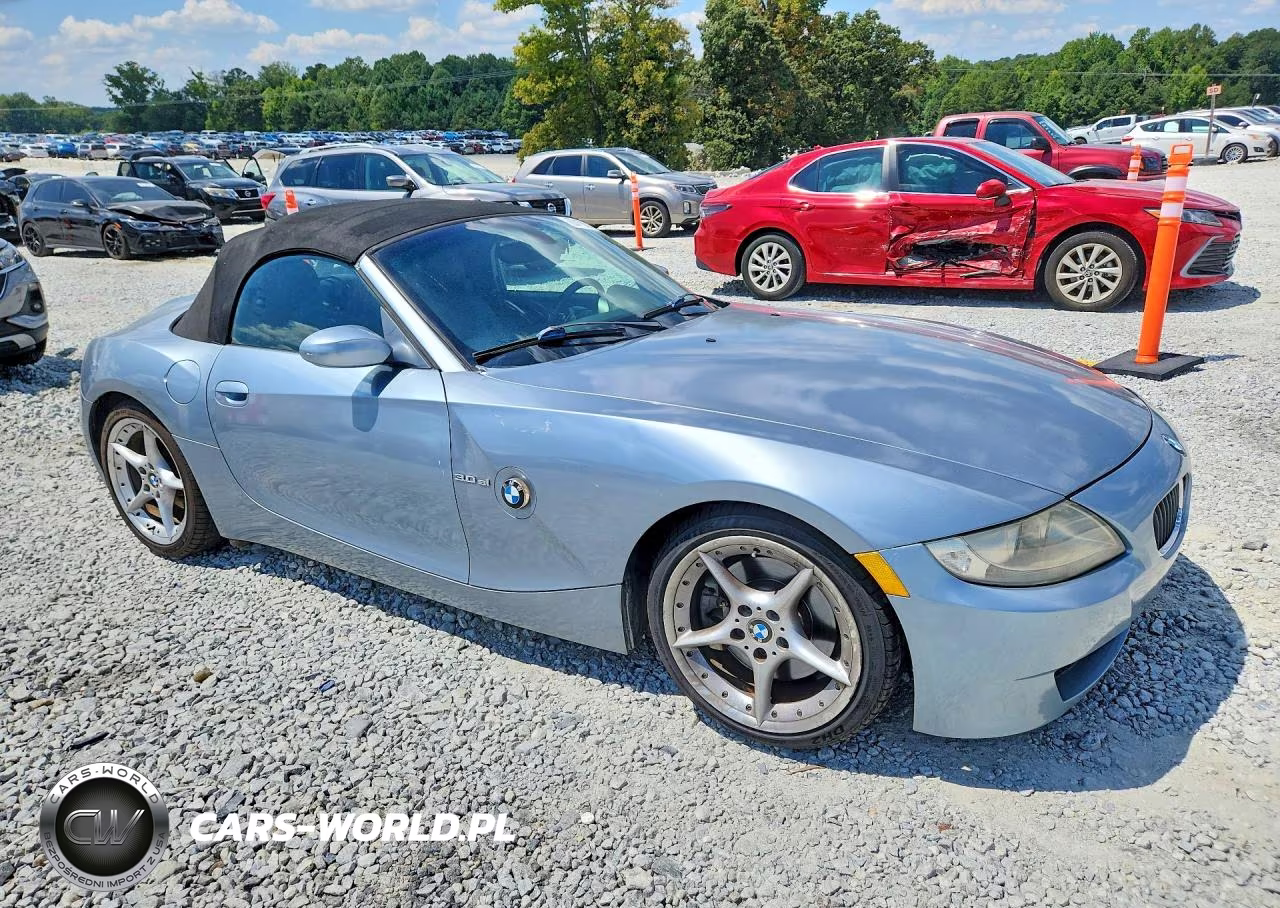 2006 BMW Z4 3.0Si VIN:4USBU53536LX00954 - 4