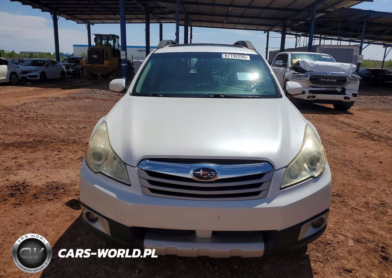 2011 Subaru Outback 3.6R Limited VIN:4S4BRDKC3B2365420 - 5
