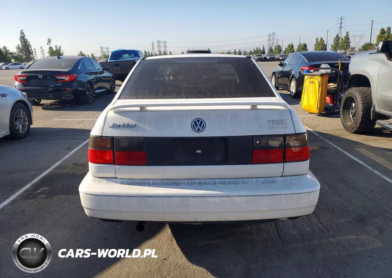 1996 Volkswagen Jetta Trek VIN:3VWWB81HXTM117865 - 6