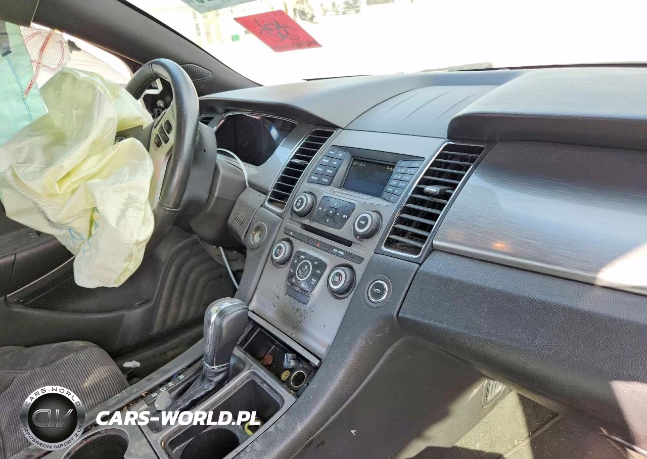 2018 Ford Taurus Sel VIN:1FAHP2E88JG125285 - 9