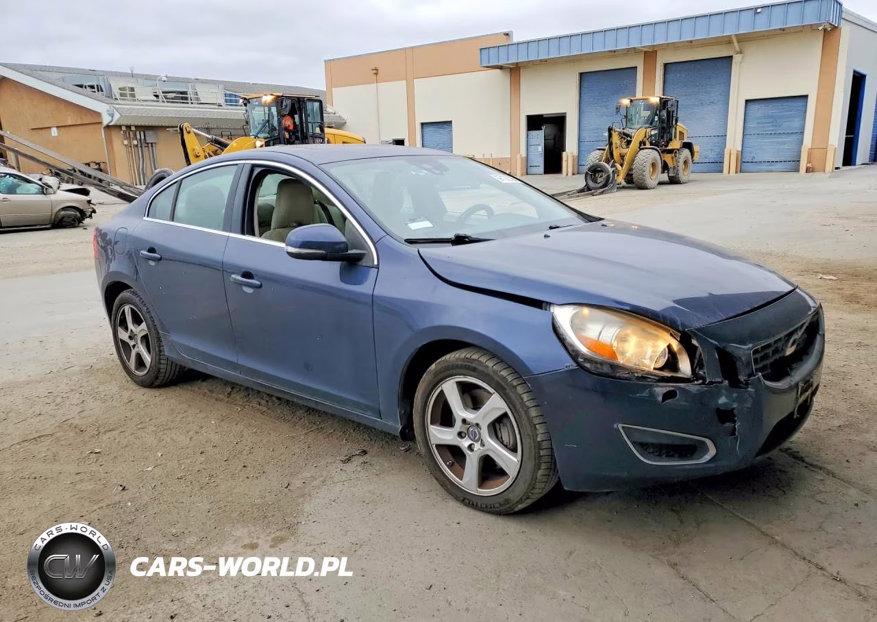 2012 Volvo S60 T5 VIN:YV1622FS8C2142625 - 4