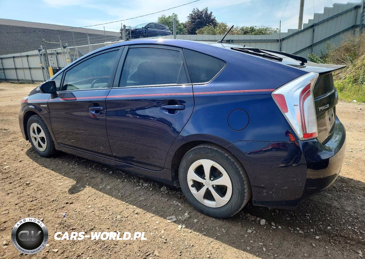 2014 Toyota Prius VIN:JTDKN3DU8E0370127 - 2