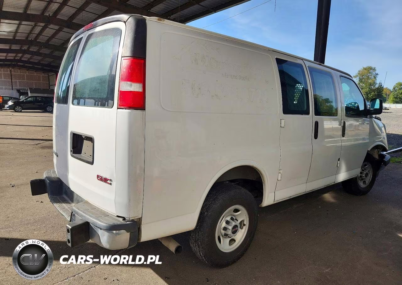2017 GMC Savana 2500 Cargo Delivery Van VIN:1GTW7AFF3H1906818 - 3