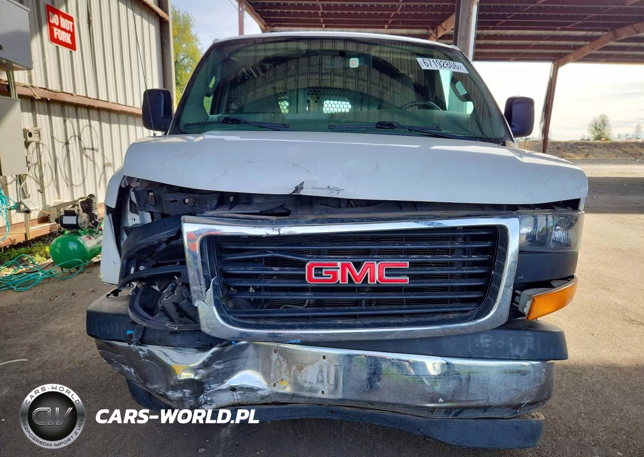 2017 GMC Savana 2500 Cargo Delivery Van VIN:1GTW7AFF3H1906818 - 5