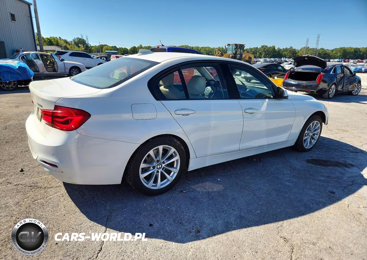 2018 BMW 320 I VIN:WBA8A9C56JAH12066 - 3