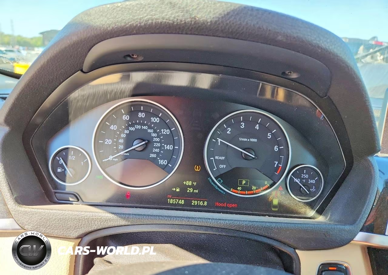 2018 BMW 320 I VIN:WBA8A9C56JAH12066 - 9