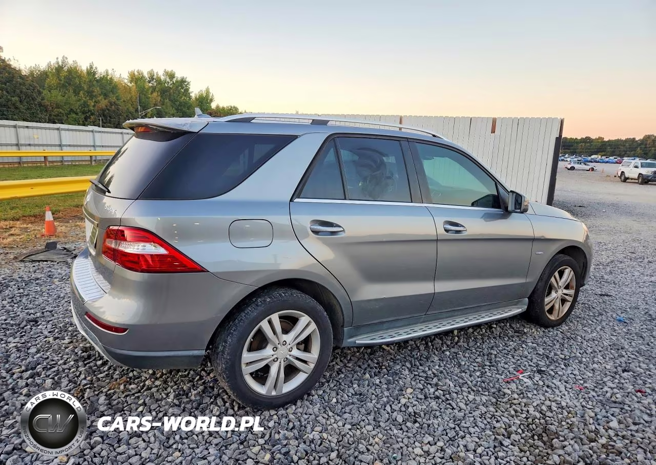 2012 Mercedes-Benz Ml 350 4Matic VIN:4JGDA5HB2CA016454 - 3