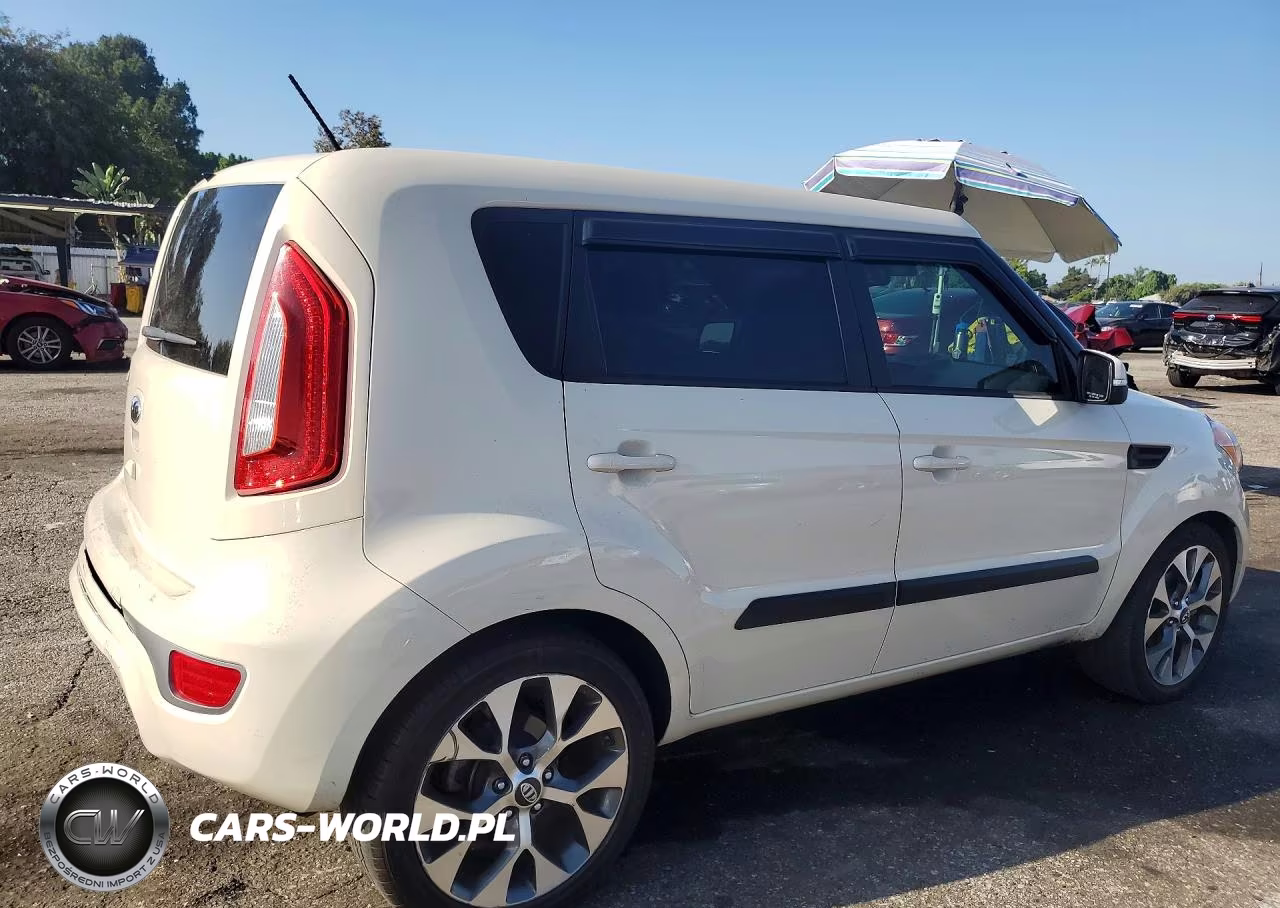 2013 Kia Soul ! VIN:KNDJT2A65D7572298 - 3