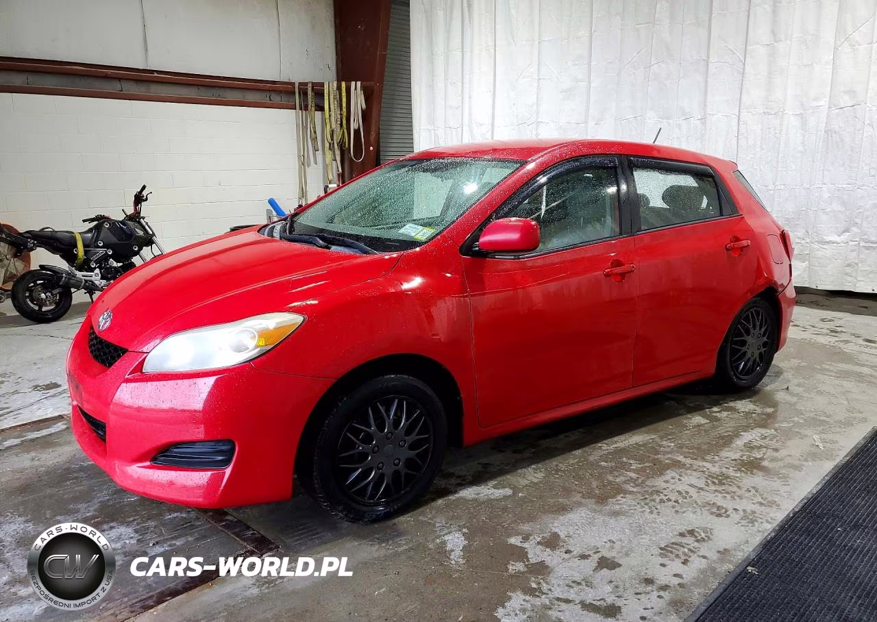 2010 Toyota Matrix Base