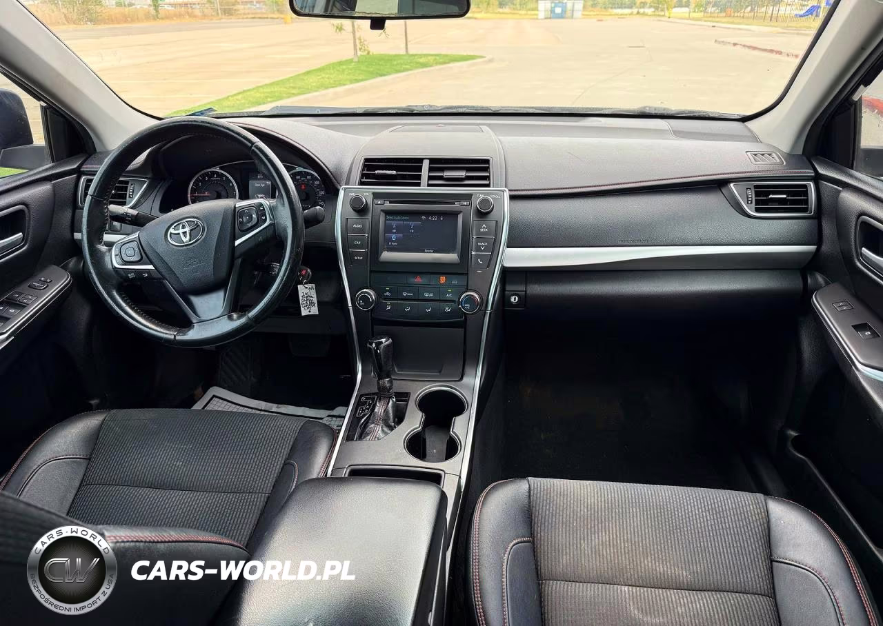 2017 Toyota Camry Le VIN:4T1BF1FK7HU645539 - 9