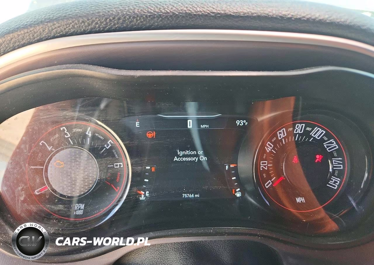 2021 Dodge Challenger Sxt VIN:2C3CDZAG9MH596541 - 9