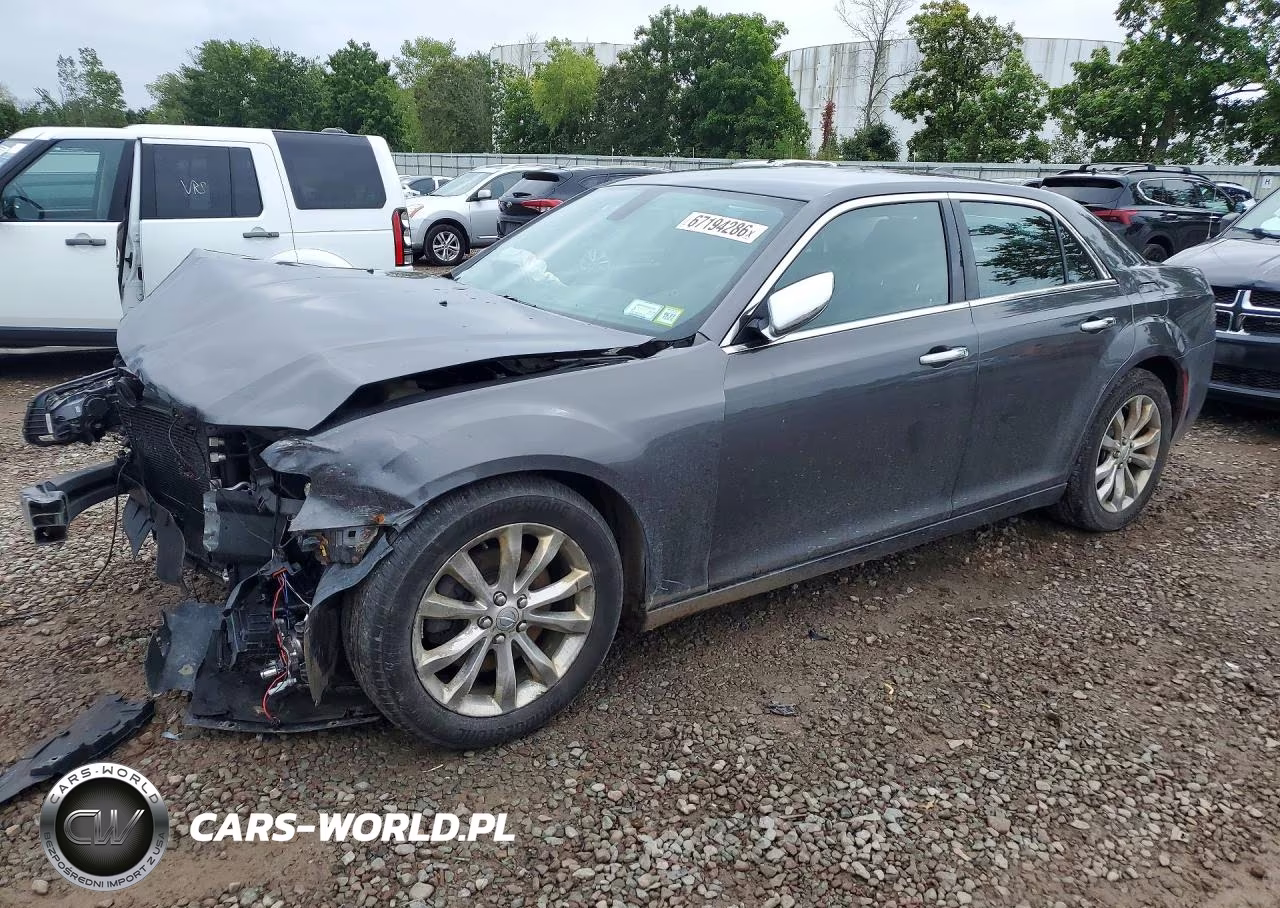 2018 Chrysler 300 Limited