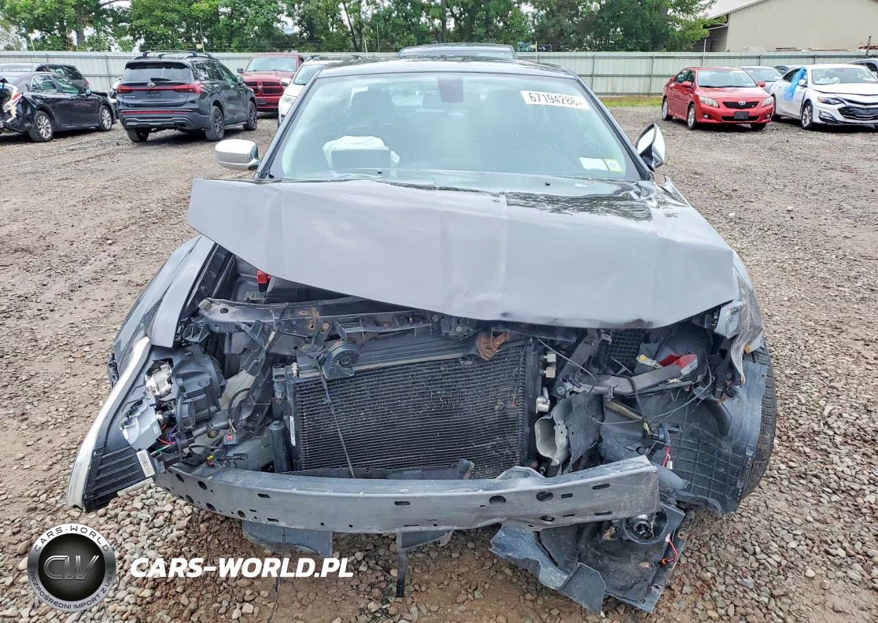2018 Chrysler 300 Limited VIN:2C3CCAKG8JH137788 - 5