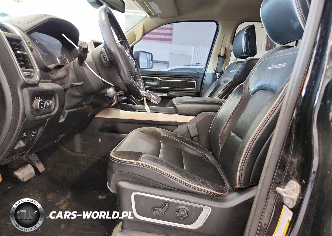 2020 Ram 1500 Laramie VIN:1C6SRFJT7LN414045 - 7