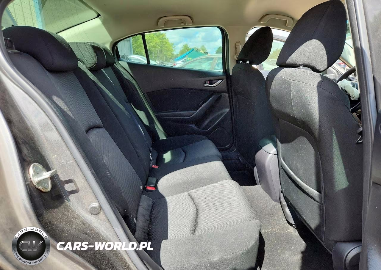 2018 Mazda 3 Sport VIN:3MZBN1U78JM219131 - 10