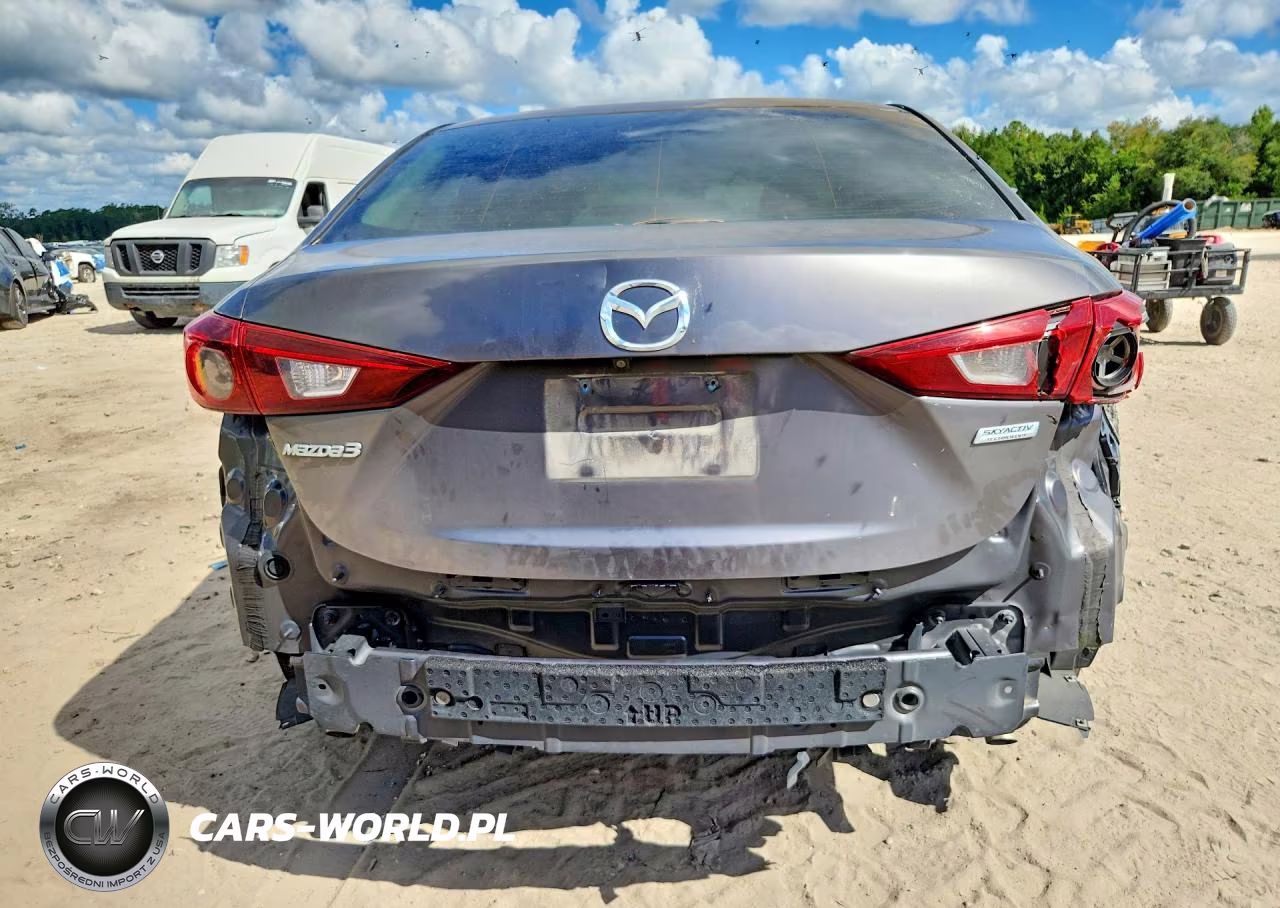2018 Mazda 3 Sport VIN:3MZBN1U78JM219131 - 6
