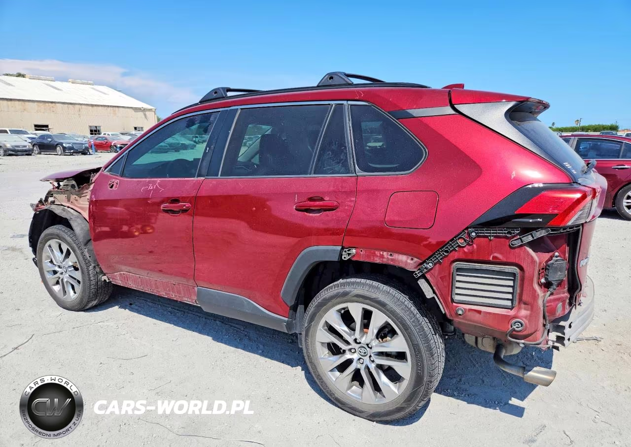 2021 Toyota Rav4 Xle Premium VIN:2T3C1RFV2MW121812 - 2