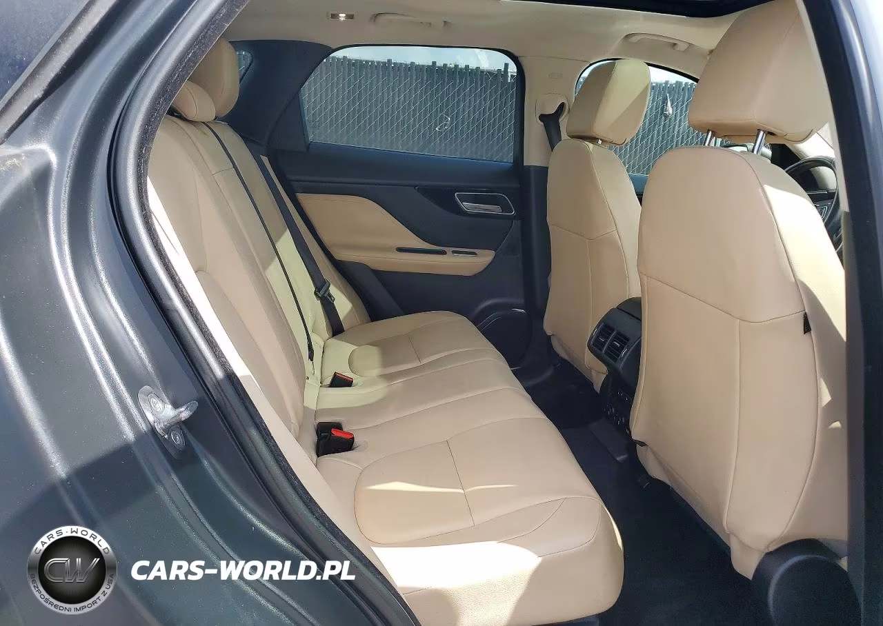 2017 Jaguar F-Pace Premium VIN:SADCJ2BV4HA067080 - 11