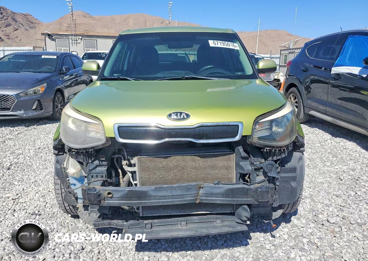 2016 Kia Soul + VIN:KNDJP3A59G7833857 - 5