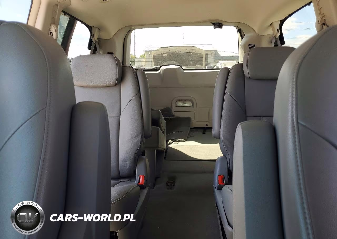 2009 Chrysler Town & Country Touring VIN:2A8HR541X9R509775 - 10