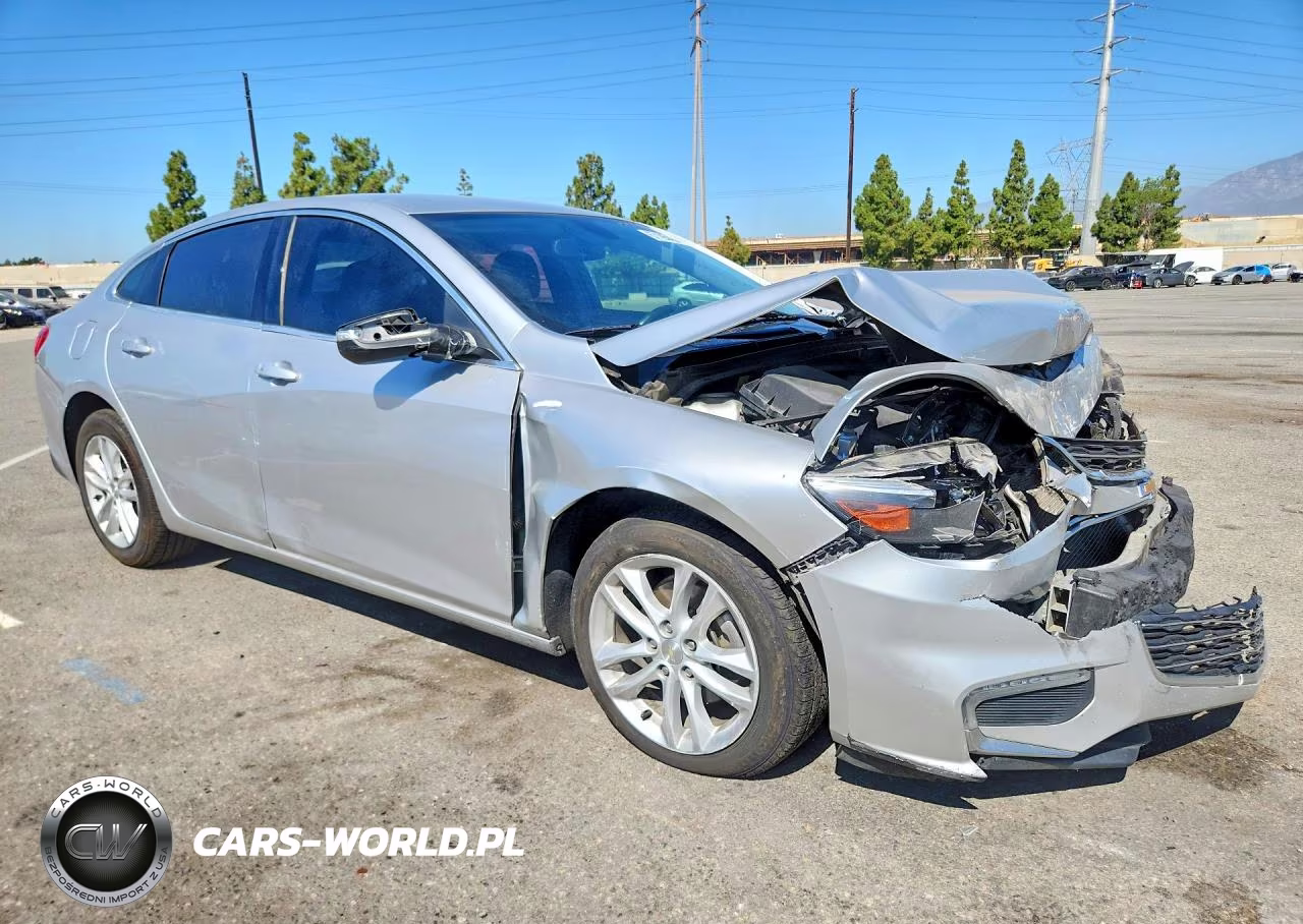 2018 Chevrolet Malibu Lt VIN:1G1ZD5ST4JF177545 - 4