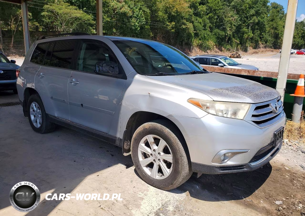 2013 Toyota Highlander Base VIN:5TDBK3EH1DS277116 - 4