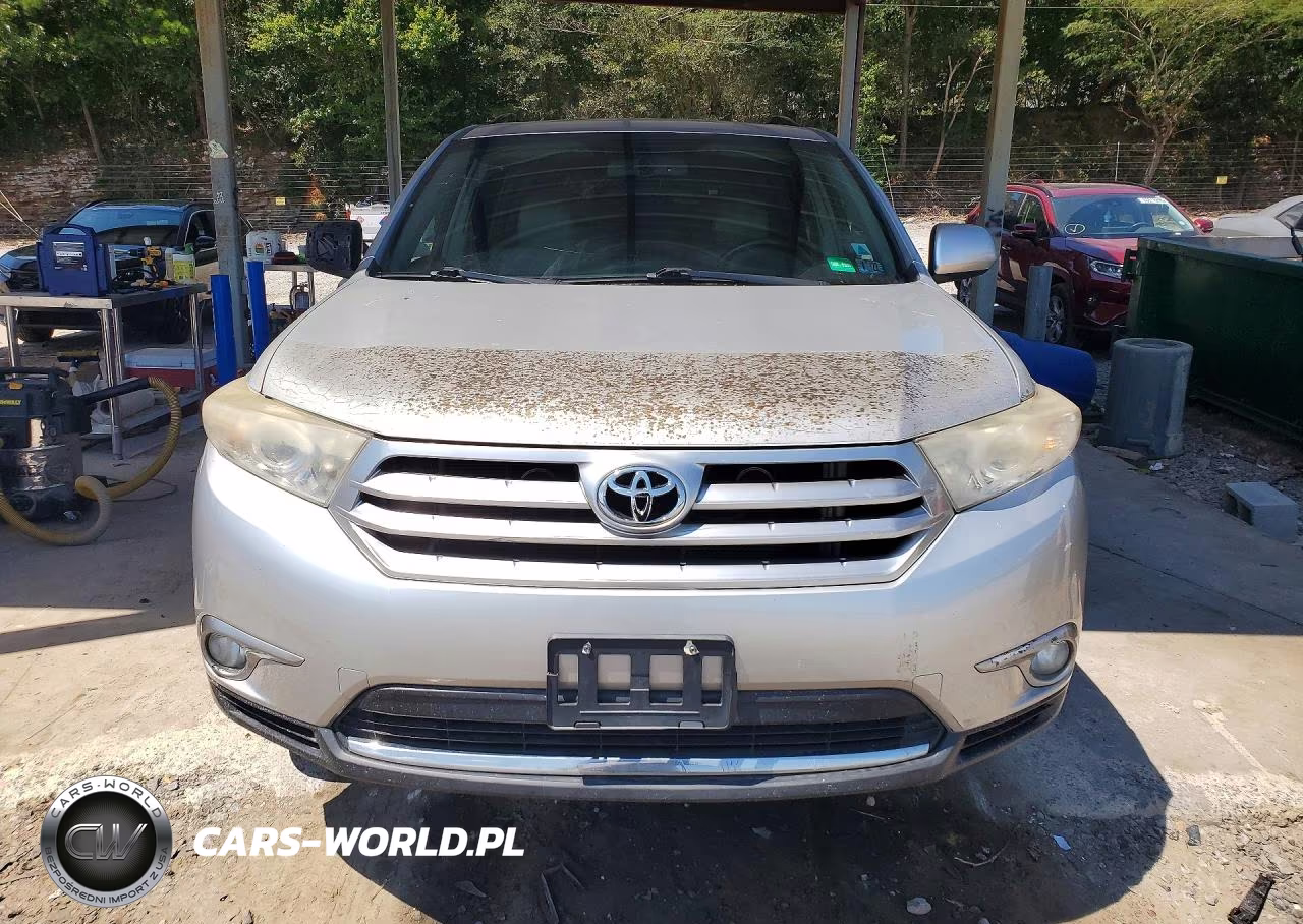 2013 Toyota Highlander Base VIN:5TDBK3EH1DS277116 - 5