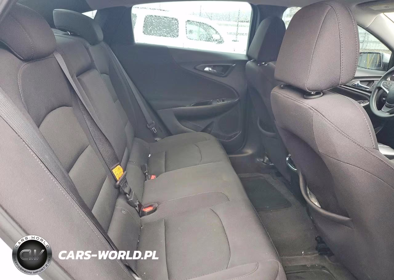 2017 Chevrolet Malibu Lt VIN:1G1ZE5ST6HF208138 - 10