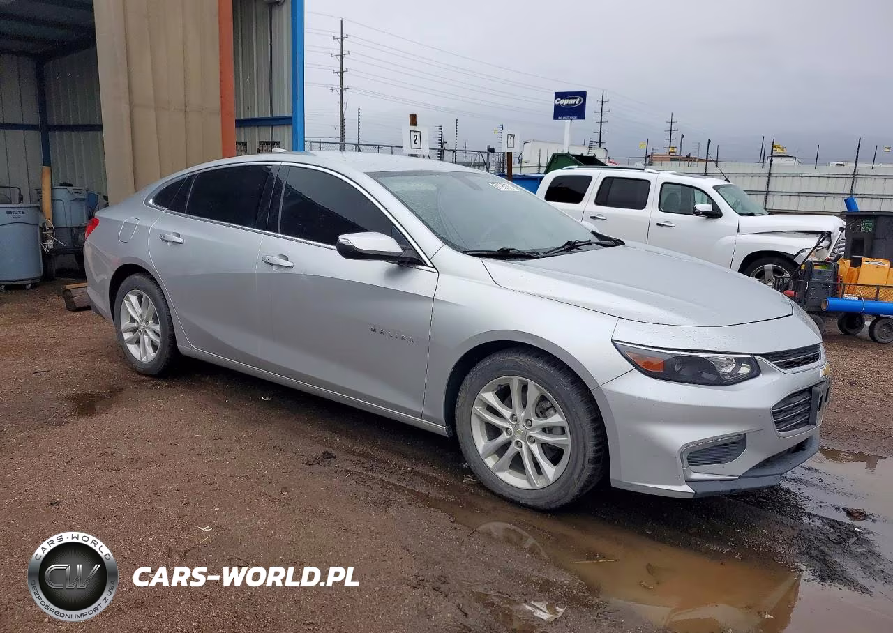 2017 Chevrolet Malibu Lt VIN:1G1ZE5ST6HF208138 - 4