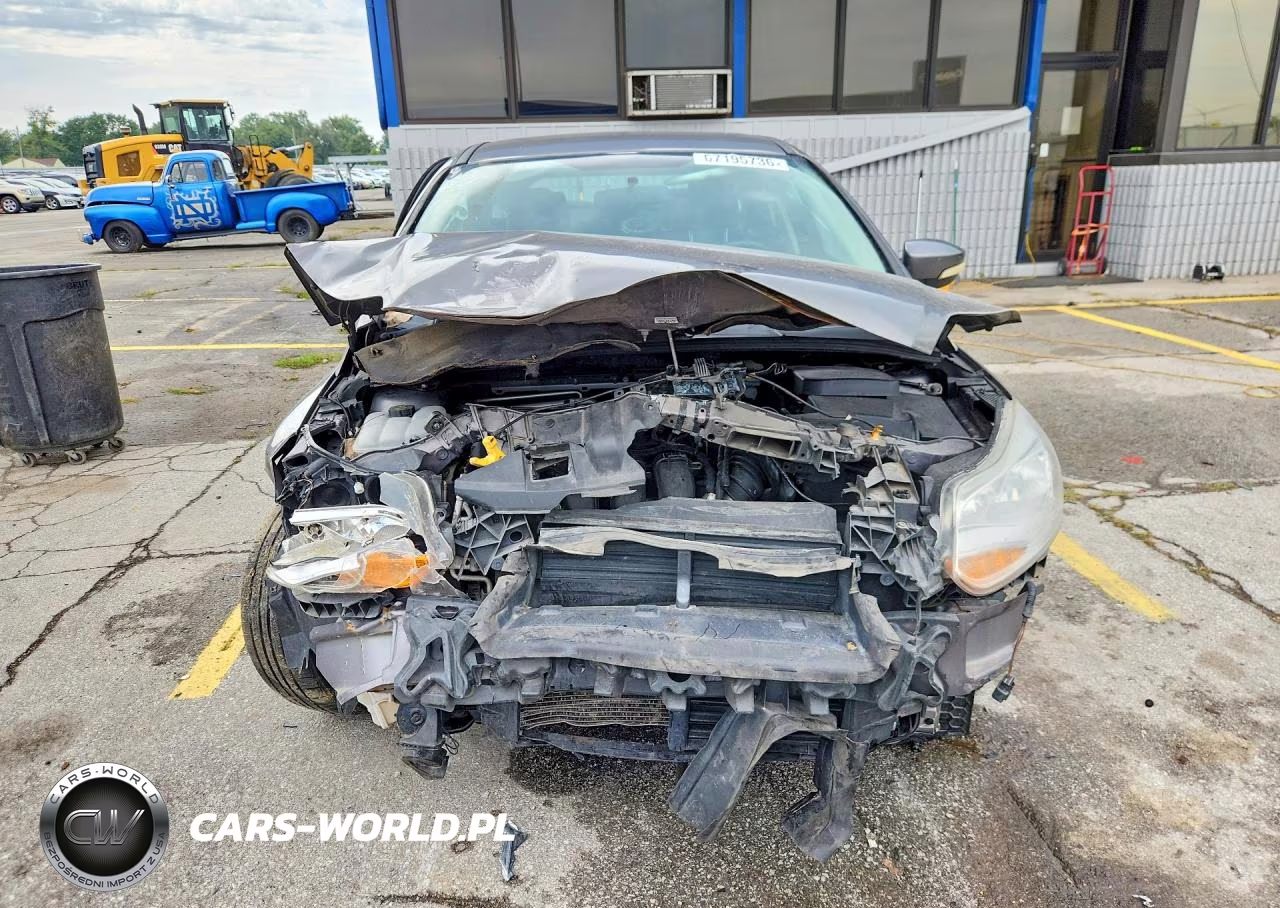 FORD FOCUS VIN:1FADP3K25EL317054 - 5