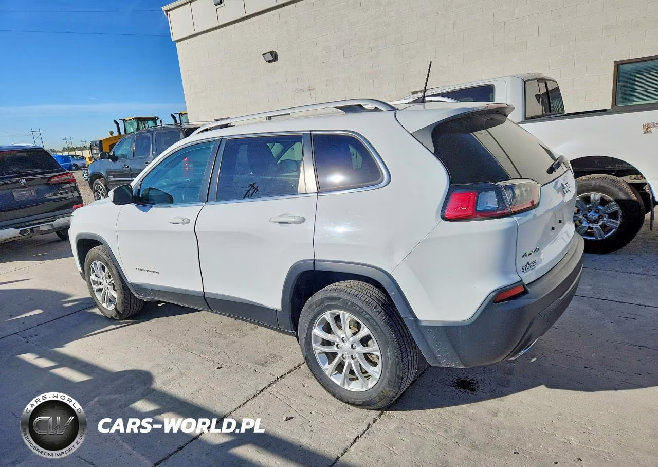 2019 Jeep Cherokee Latitude VIN:1C4PJMCX3KD342856 - 2