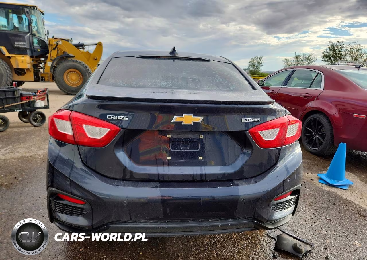 2016 Chevrolet Cruze Premier VIN:1G1BG5SM1G7235910 - 6