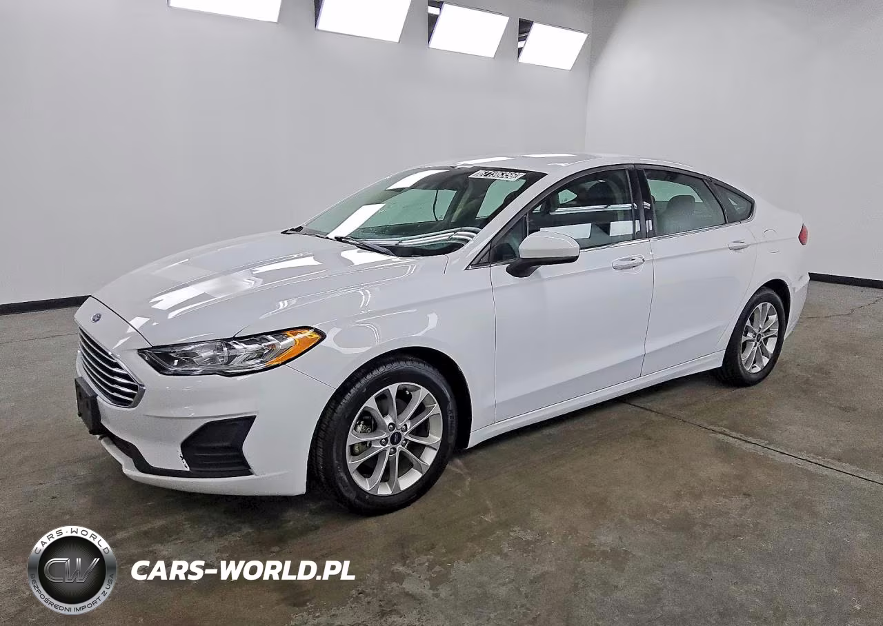 2020 Ford Fusion Se