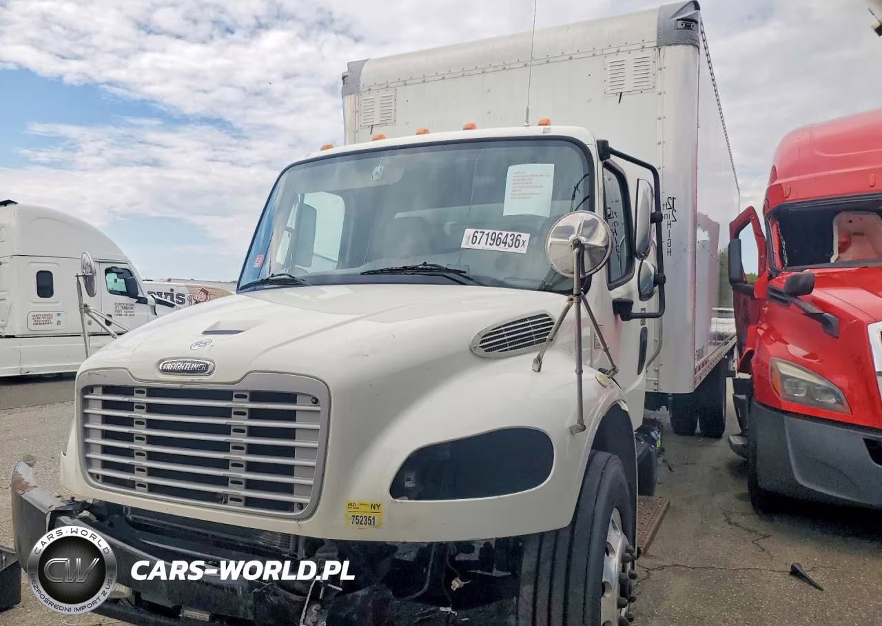 2019 Freightliner Business Class M2 Box Truck