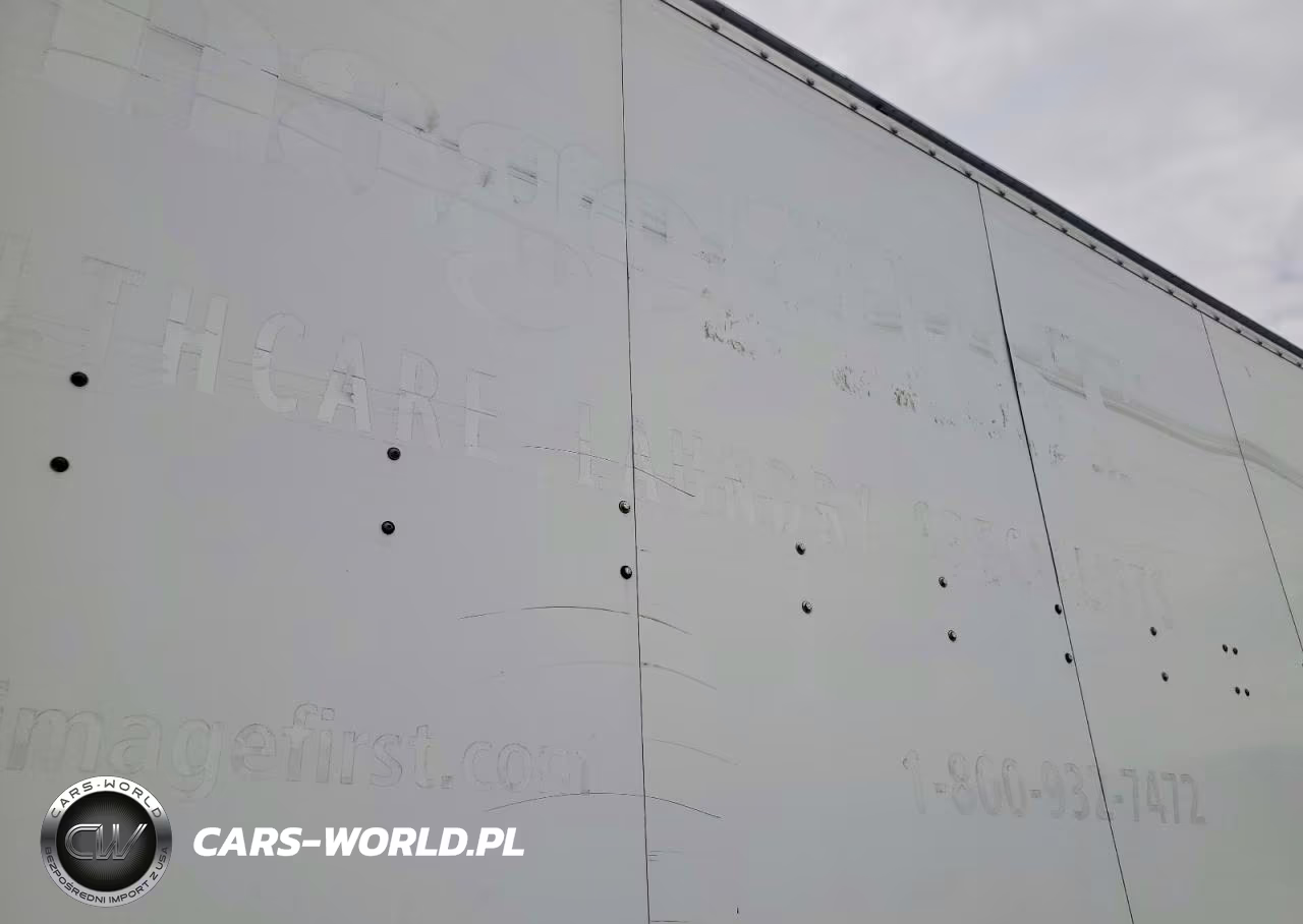 2019 Freightliner Business Class M2 Box Truck VIN:3ALACWFC6KDLD3619 - 11