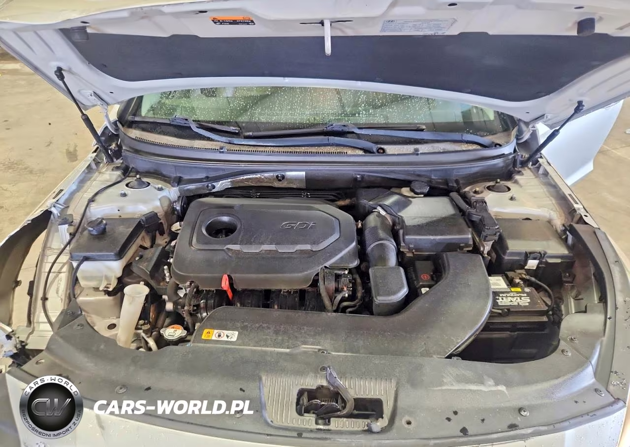 2015 Hyundai Sonata Sport VIN:5NPE34AF1FH182696 - 11