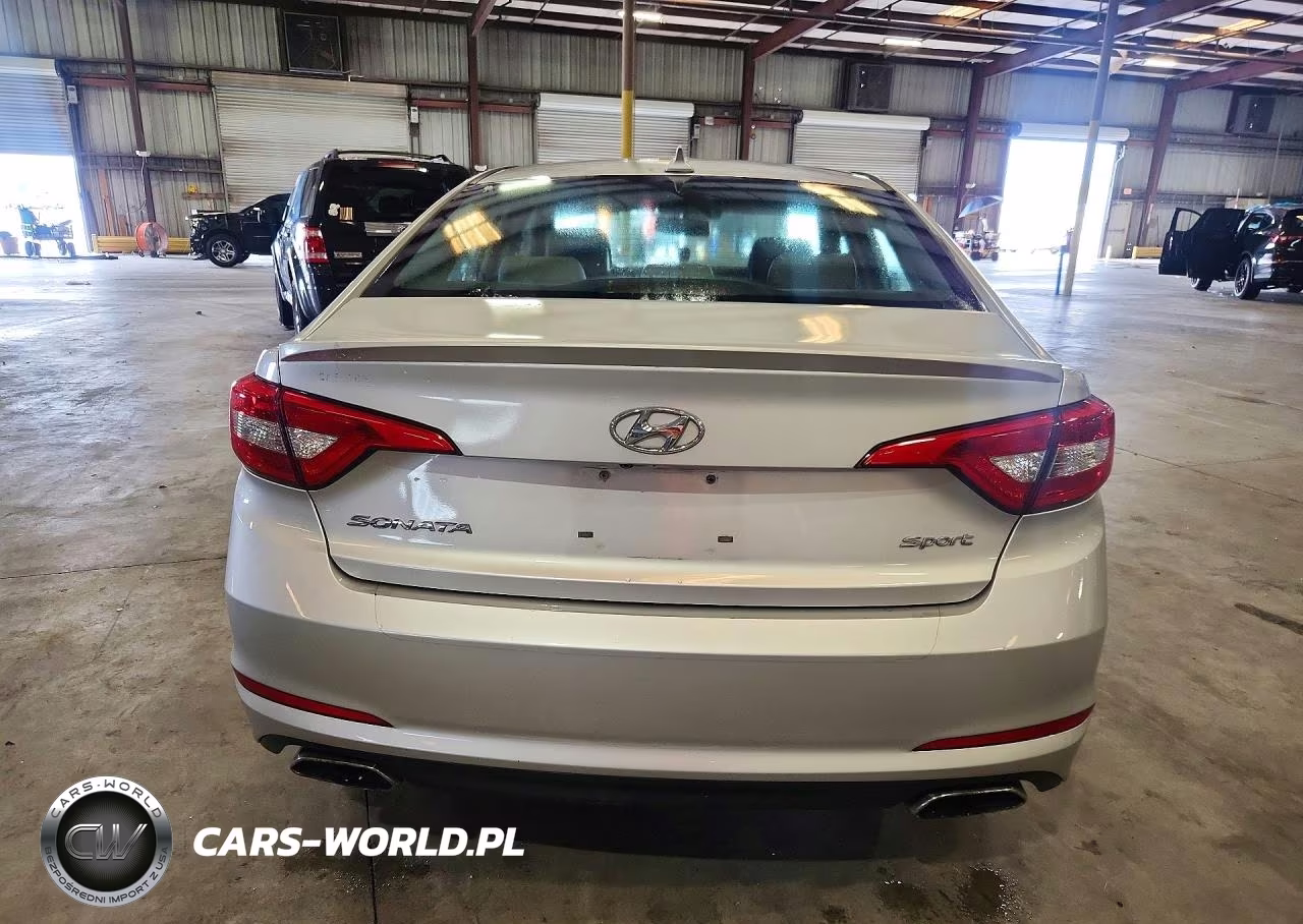 2015 Hyundai Sonata Sport VIN:5NPE34AF1FH182696 - 6
