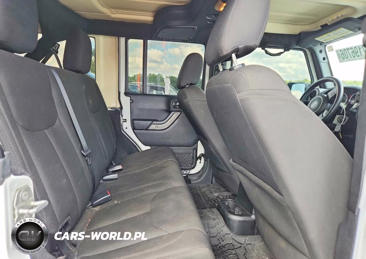 2017 Jeep Wrangler Unlimited Sport VIN:1C4BJWDG1HL692795 - 11
