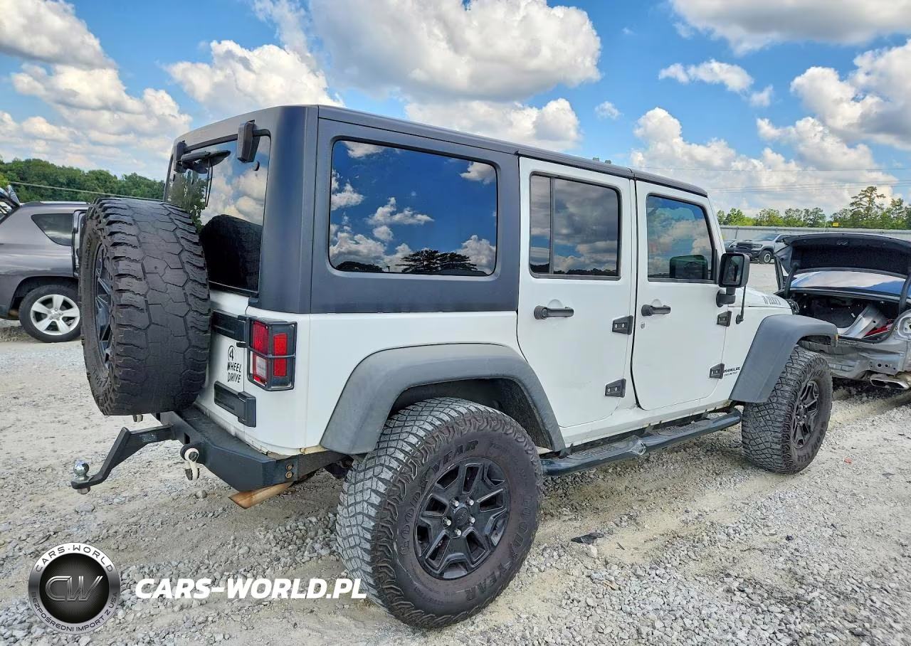 2017 Jeep Wrangler Unlimited Sport VIN:1C4BJWDG1HL692795 - 3