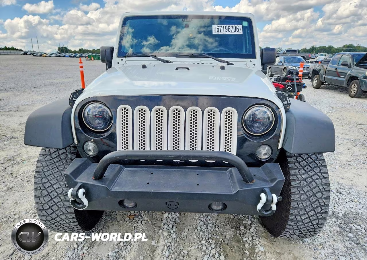 2017 Jeep Wrangler Unlimited Sport VIN:1C4BJWDG1HL692795 - 5