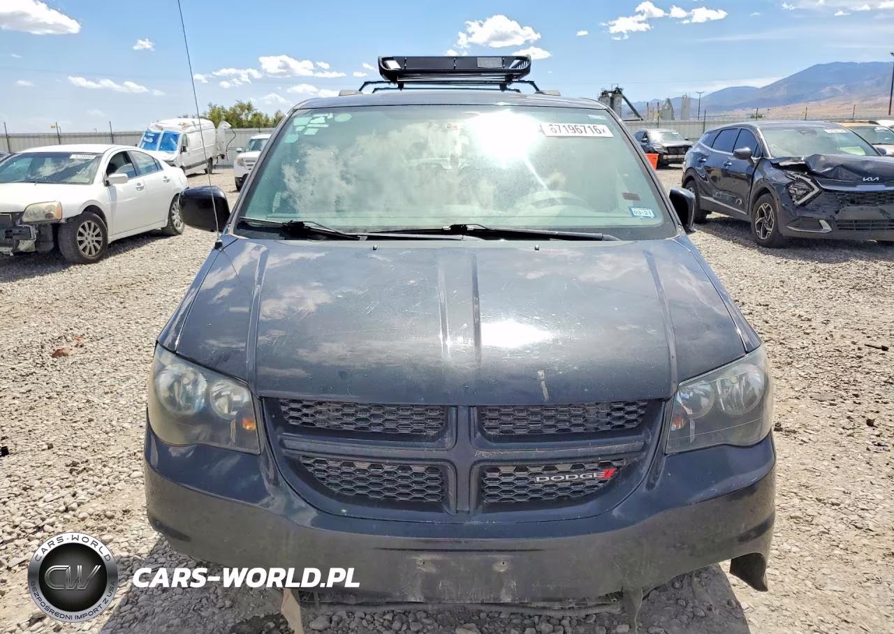 2017 Dodge Grand Caravan Gt VIN:2C4RDGEG7HR674741 - 5