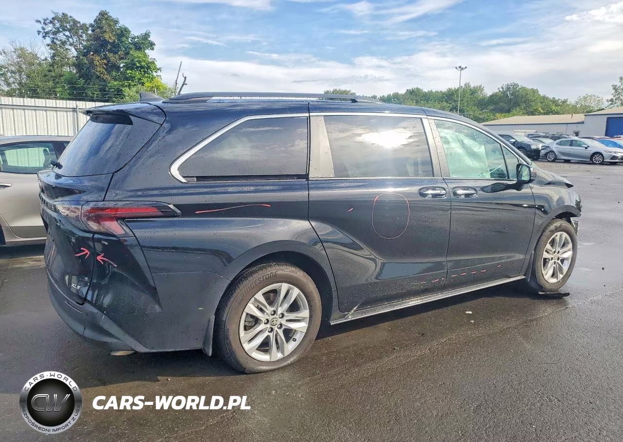 2025 Toyota Sienna Xle 7-Passenger VIN:5TDJSKFC4SS200780 - 3