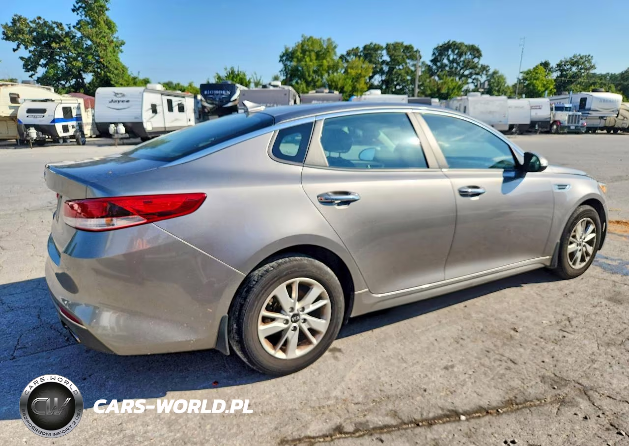 2017 Kia Optima Lx VIN:5XXGT4L31HG135968 - 3