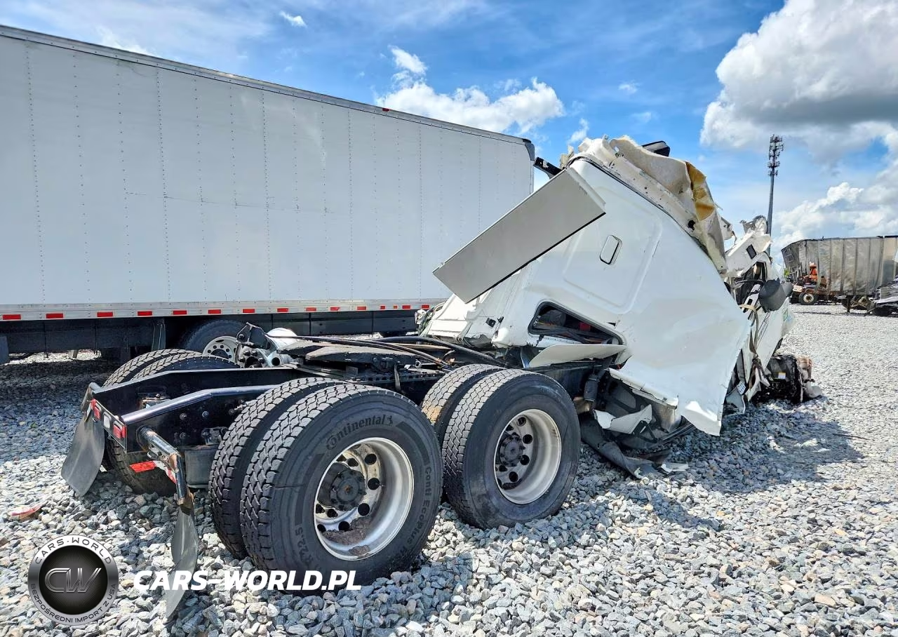 2022 Freightliner Cascadia 126 Semi Truck VIN:3AKJHHDR9NSNP8198 - 3