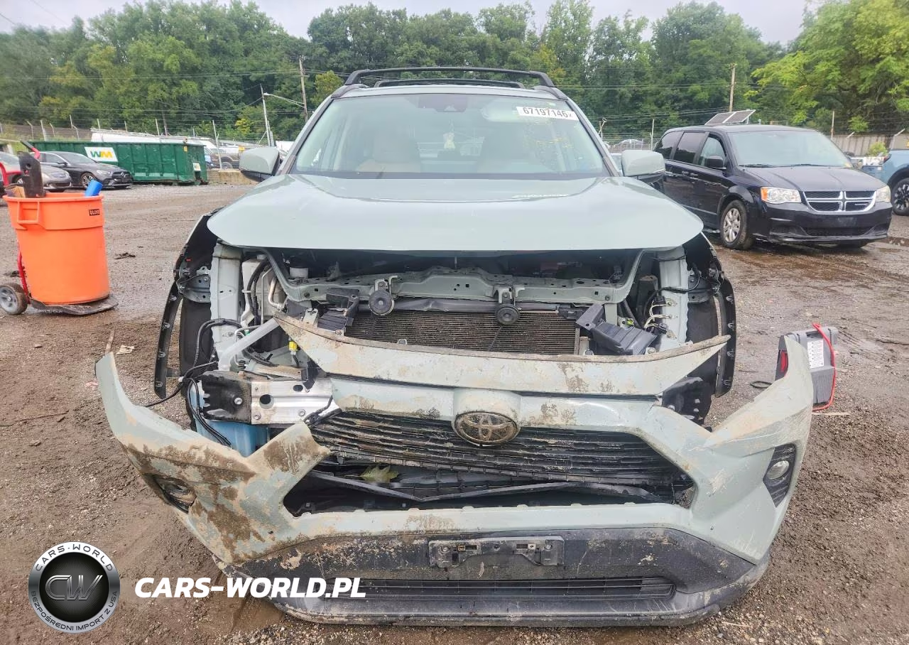 2021 Toyota Rav4 Xle Premium VIN:2T3A1RFV9MW211868 - 5