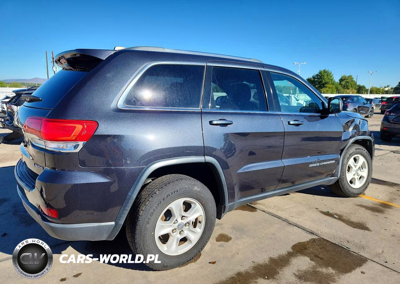 2015 Jeep Grand Cherokee Laredo VIN:1C4RJFAG9FC161618 - 3