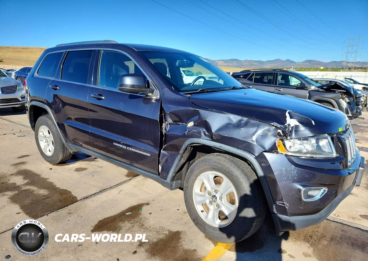 2015 Jeep Grand Cherokee Laredo VIN:1C4RJFAG9FC161618 - 4