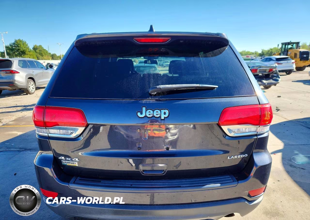 2015 Jeep Grand Cherokee Laredo VIN:1C4RJFAG9FC161618 - 6