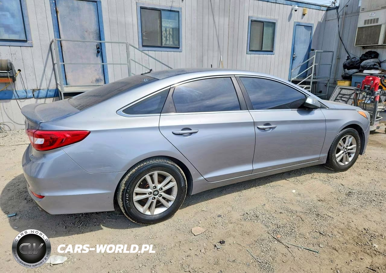 2016 Hyundai Sonata Se VIN:5NPE24AF6GH365631 - 3