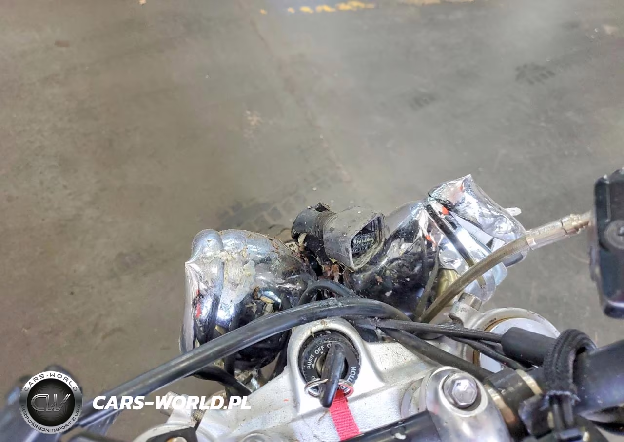 2008 Triumph Motorcycle Street Triple 675 VIN:SMTD01NE58J339324 - 7